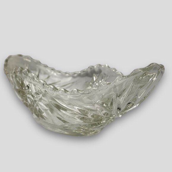 Vintage Elegant Crystal Clear Oval Star of David Glass Relish Boat EUC No Chips - Picture 4 of 12